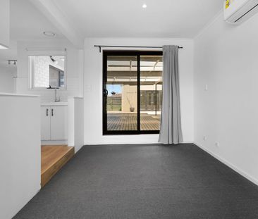 Charming Home with Bonus Bungalow! - Photo 2