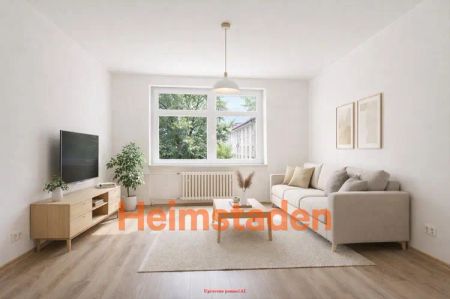 Pronájem bytu 1+kk 28 m - Fotografie 4