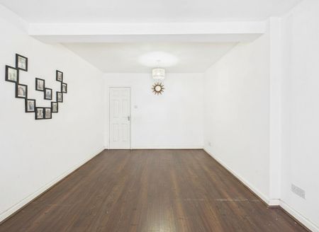 1 bedroom semi-detached house to rent - Photo 2