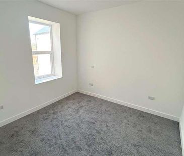South Parade, Whitley Bay, NE26 - Photo 5