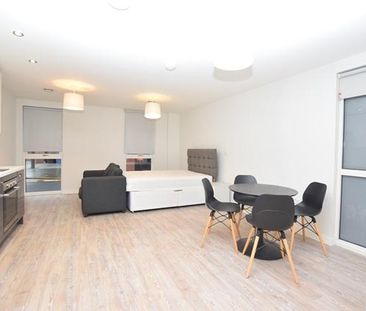 Studio to rent - Photo 4