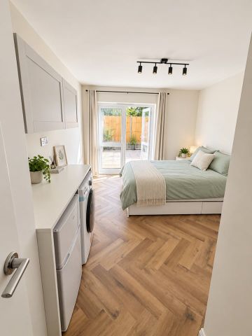 Studio Flat, Ramsay Road, W3 - Photo 4