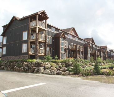 For Lease - 10 Joseph Trail, Collingwood, Ontario - Photo 2