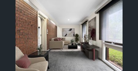 Newly renovated home in fantastic location! - Photo 2