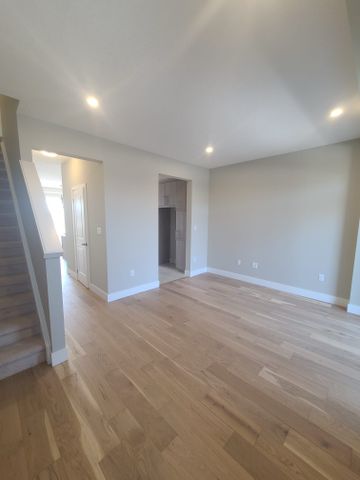 For Lease - 177 Edgevalley Road Unit# 160, London East, Ontario - Photo 5