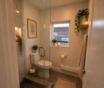 For Lease - 137 Curzon Street Unit# 3, Toronto, Ontario - Photo 3