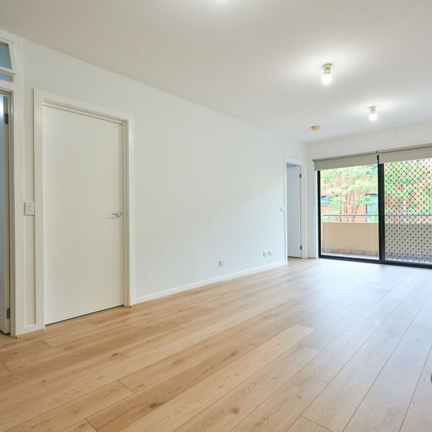 25/1 Greenfield Drive Clayton VIC - Photo 1