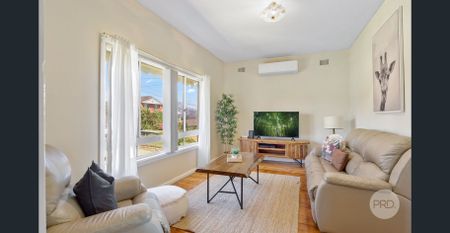 Charming 3-Bedroom Home with Large Yard & Outdoor Entertaining – Prime St Marys Location! - Photo 2