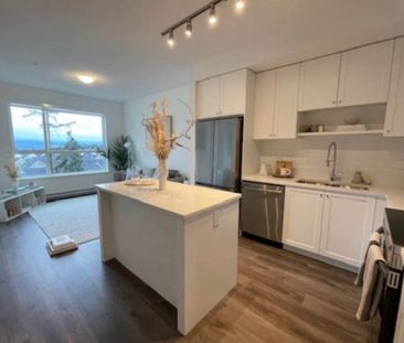 Unit 114- Beautifully Designed/ 2 Bedrooms Plus Den Condo at The Grove - Photo 6