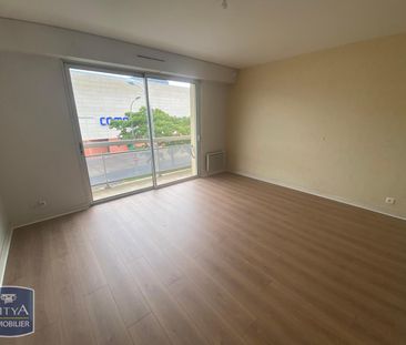 Location Appartement 1 pièce 25m² CHOLET 49300 - Photo 3