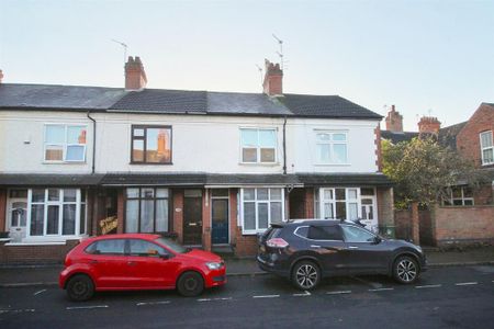 3 bedroom terraced house to rent - Photo 2