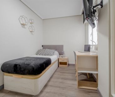 Calle del Poeta Joan Maragall, Madrid, Community of Madrid 28020 - Photo 4