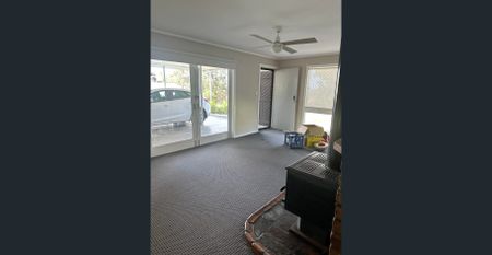 Comfortable Living in the Heart of Bundamba - Photo 3