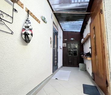 Helle 3-Zimmer Wohnung mit Vorgarten und Garage! - Foto 3