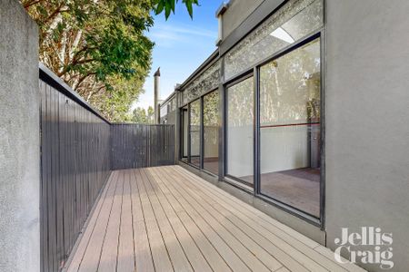 5 Balmerino Avenue, Toorak - Photo 2