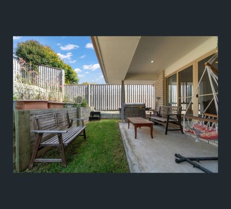 44 Kenneth Drive, Augustine Heights, Qld 4300 - Photo 3