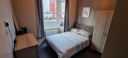 1 bedroom in a house share to rent - Photo 5