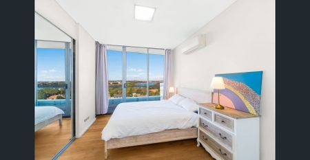 Walk to Rail | City & Water View| Pool & Gym | Study Nook | Ikea | Rhodes Central - Photo 3