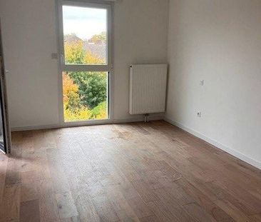 BEAU T3 AVEC LOGGIA ET PARKING - Photo 2