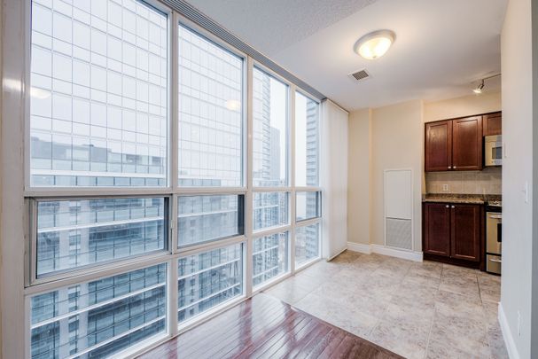 For Lease - 30 Grand Trunk Crescent Unit# PH06, Toronto, Ontario - Photo 1