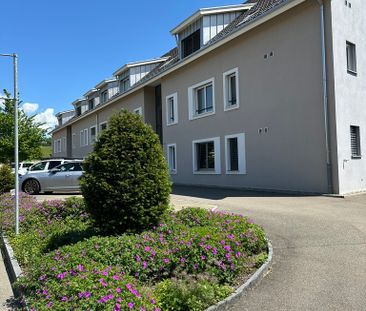 Paar oder Singlewohnung mit grossem Sitzplatz - Photo 4