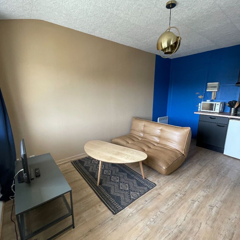 Location Appartement 2 pièces 27m² - Photo 1