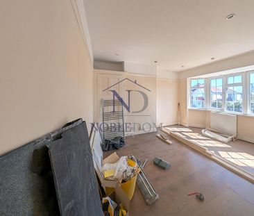 3 bedroom terraced house to rent - Photo 2