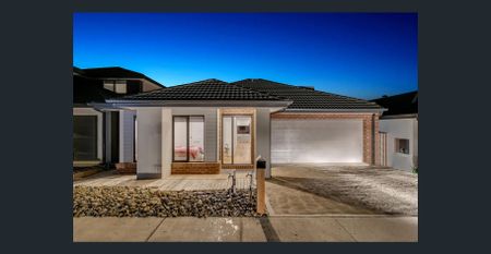 Modern 3-Bedroom Family Home in Warralily Grange Estate! - Photo 5