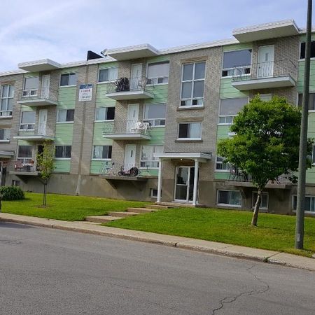 Grand 4 1/2 pour juillet - Photo 3