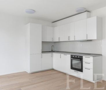 Pronájem bytu 1+kk 32 m2 - Photo 1