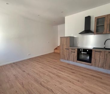 Duplex/Triplex - Photo 2