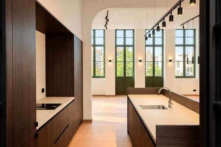 Appartement te huur - foto 3