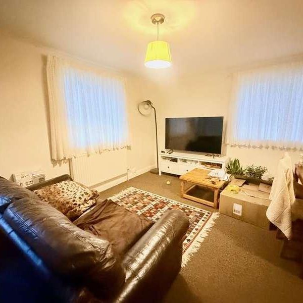 Cromwell Close, Marston, OX3 - Photo 1