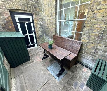 1 bedroom flat to rent - Photo 6