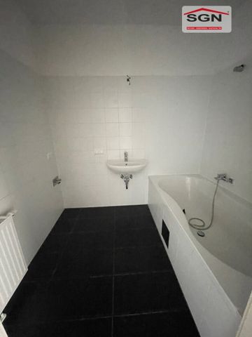 Geförderte Wohnung mit Balkon, Tiefgaragenplatz & Miete-Kaufoption - Photo 4