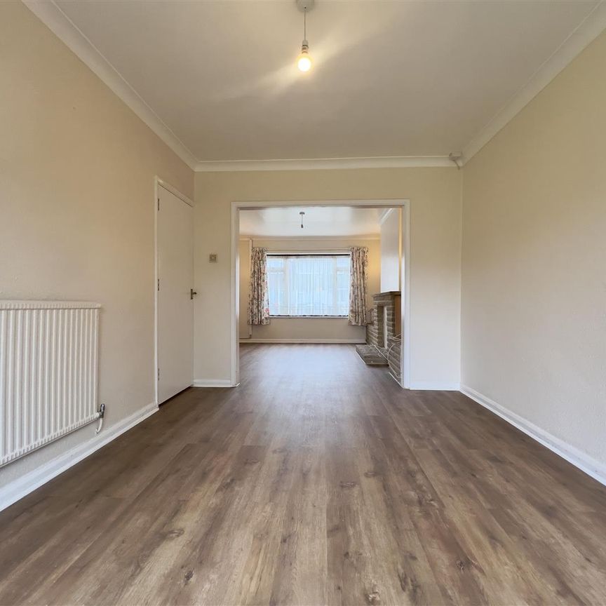 Craig Drive, Uxbridge, UB8 - Photo 1