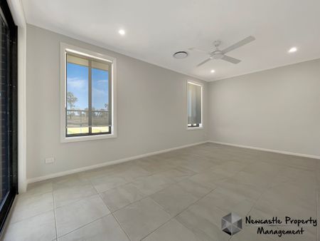 13 Glasspond Street, Chisholm - Photo 3