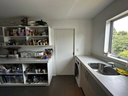 Simply stunning and super private - Photo 3