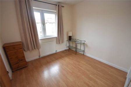 4 bedroom apartment to rent - Photo 5
