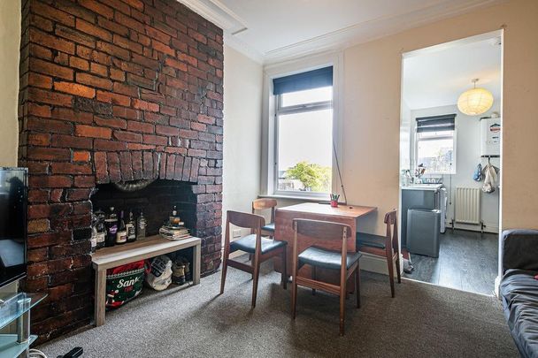 4 bedroom house to rent - Photo 1