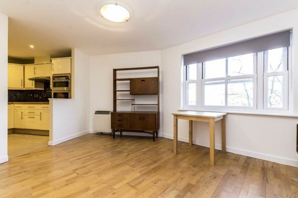 Bessborough Road, SW15, London - Photo 1