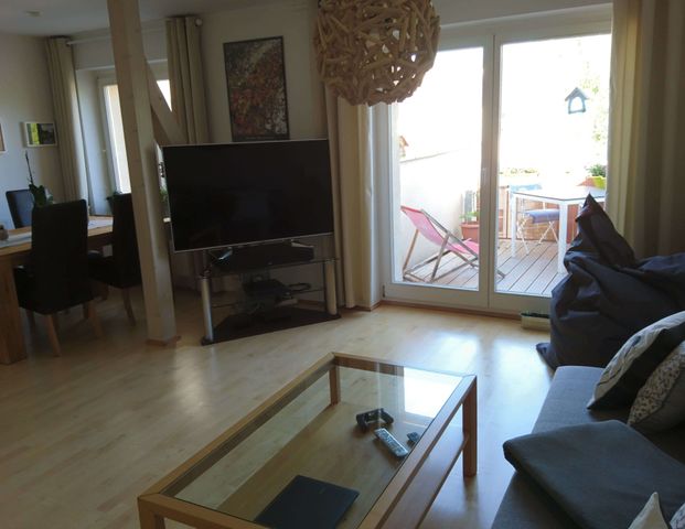 DG mit Lift / Balkon am Wohnzi./ Wanne + Dusche / EBK Ablauf mögl. - Photo 1