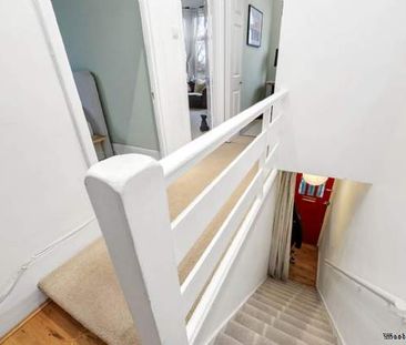 2 bedroom property to rent in London - Photo 6