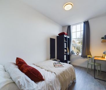 5 bedroom flat to rent - Photo 6