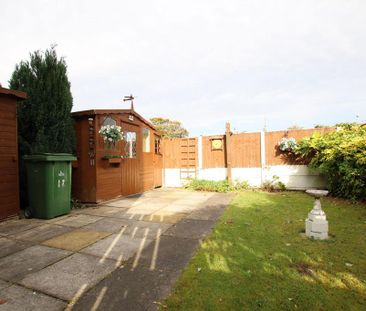 2 bedroom semi-detached house to rent - Photo 6