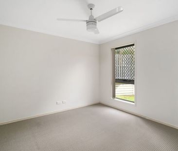 Spacious Four Bedroom Family Home - Photo 3