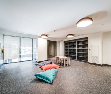 For Lease - 185 Deerfield Road Unit# 1110, Newmarket, Ontario - Photo 4