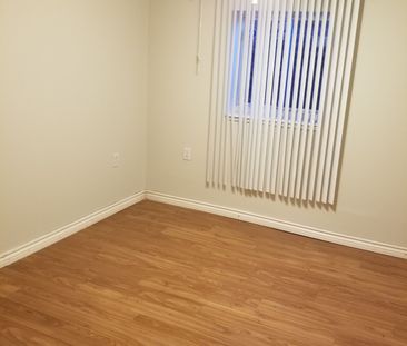 For Lease - 11B Park Crescent Unit# lower unit, New Tecumseth, Ontario - Photo 6