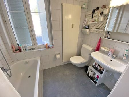 Rent a 4 rooms apartment in Grenchen - Photo 5