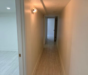 For Lease - 383 Lansdowne Avenue Unit# Bsmt, Toronto, Ontario - Photo 1